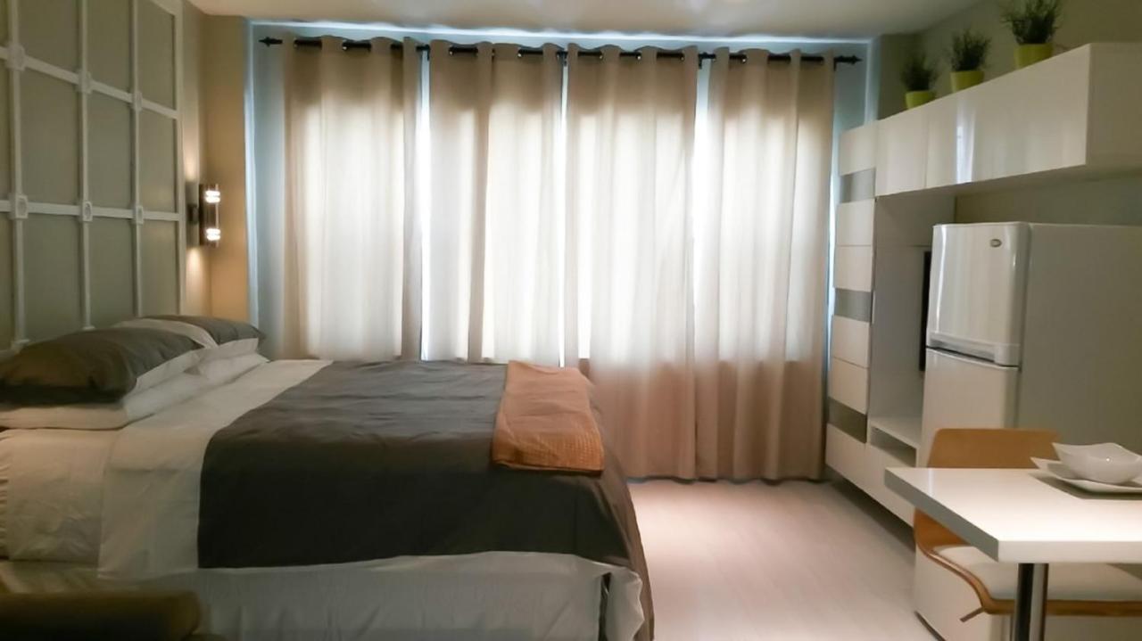 Beachfront Studios Casablanca Rentals ไมอามีบีช ภายนอก รูปภาพ