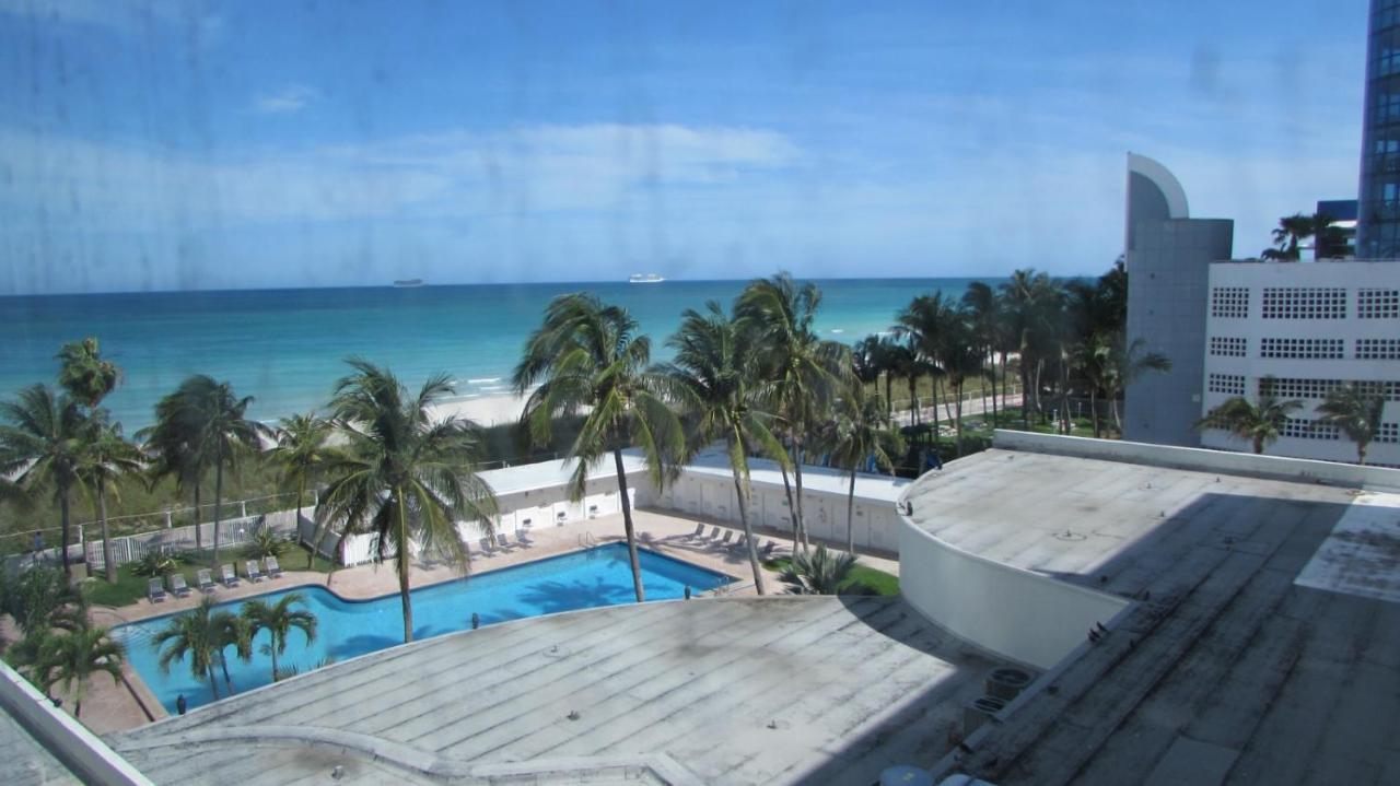 Beachfront Studios Casablanca Rentals ไมอามีบีช ภายนอก รูปภาพ