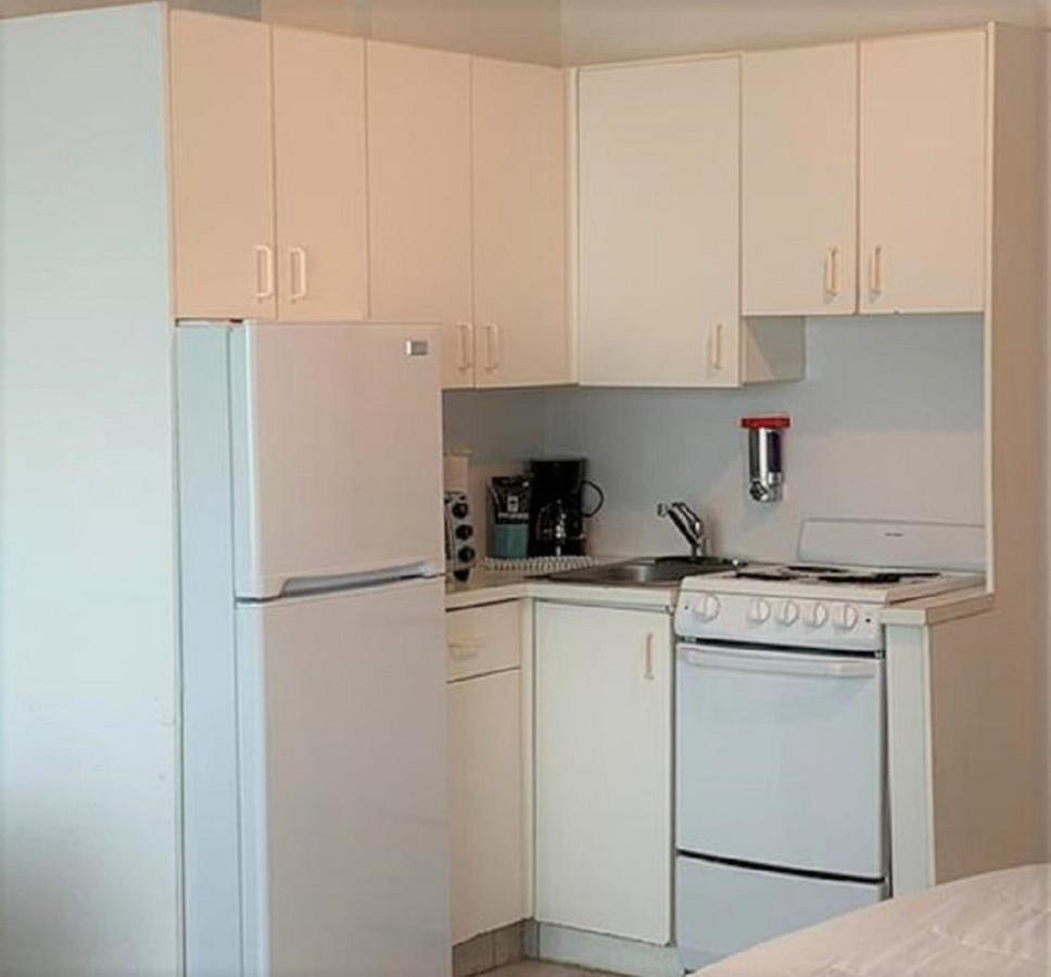 Beachfront Studios Casablanca Rentals ไมอามีบีช ภายนอก รูปภาพ