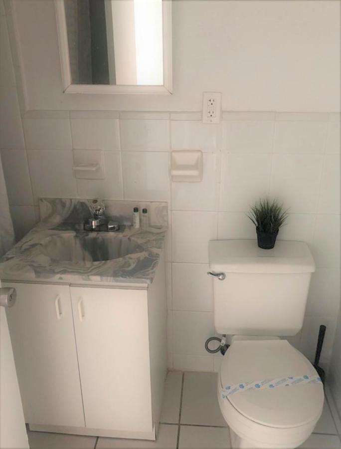 Beachfront Studios Casablanca Rentals ไมอามีบีช ภายนอก รูปภาพ